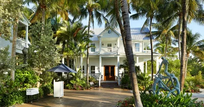 Parrot Key Hotel & Villas